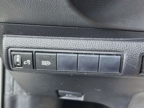 Used 2020 Toyota Corolla LE w/ Protection Package FWD image 17