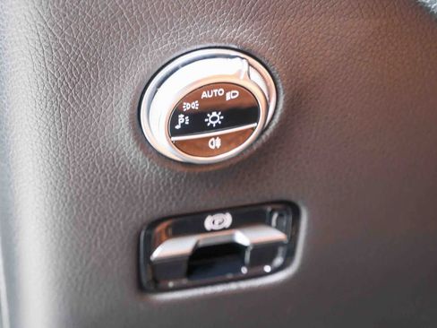 Certified 2023 Mercedes-Benz GLC 300 4MATIC image 28