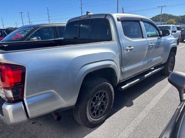 Used 2022 Toyota Tacoma SR AWD/4WD image 4