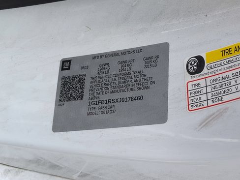 Certified 2018 Chevrolet Camaro LT w/ Redline Edition RWD image 32