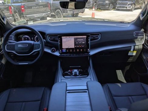 New 2026 Jeep Grand Wagoneer Limited w/ Premium Group II image 17