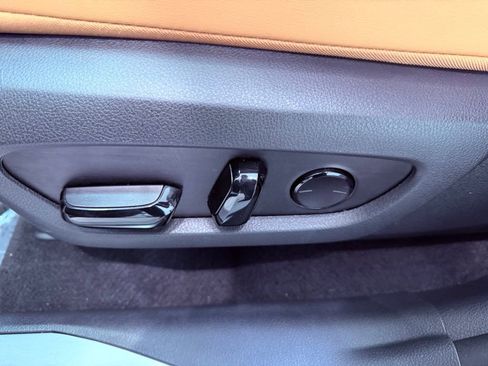 Used 2025 Lexus NX 250 FWD w/ Accessory Package (Z2) image 20