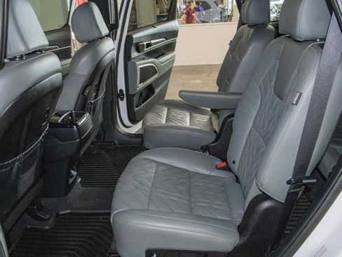 Used 2023 Kia Telluride EX X-Line AWD/4WD image 15