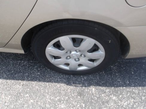 Used 2008 Hyundai Elantra GLS FWD image 4