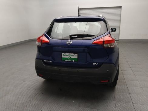 Used 2020 Nissan Kicks SV FWD image 7