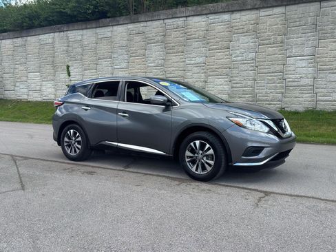 Used 2015 Nissan Murano S AWD/4WD image 8