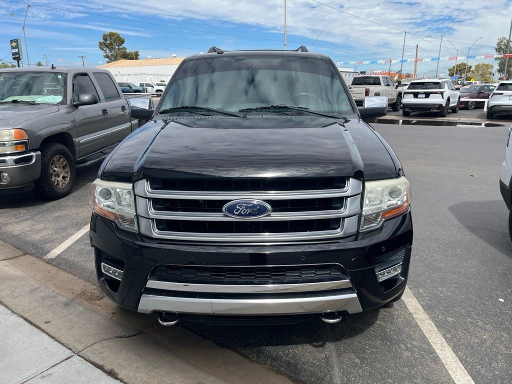 Used 2017 Ford Expedition Platinum AWD/4WD image 5