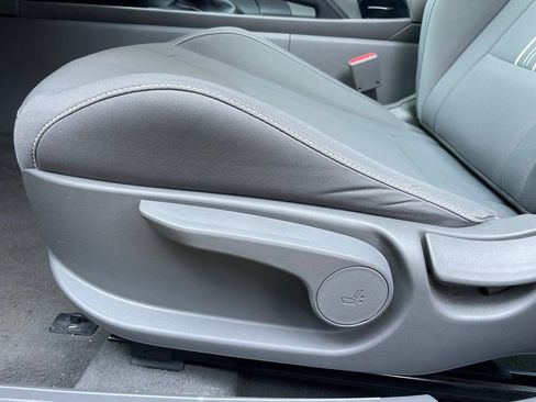 Used 2024 Hyundai Elantra SEL FWD image 10