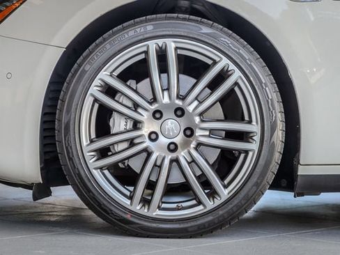 Used 2018 Maserati Ghibli image 12