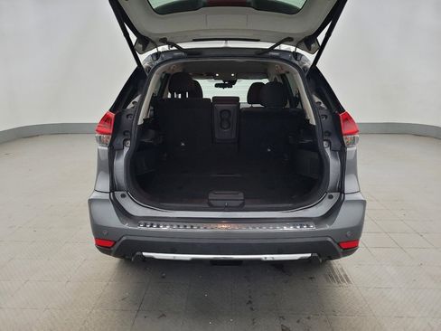 Used 2019 Nissan Rogue SV AWD/4WD image 29