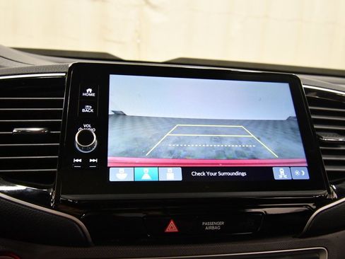 Certified 2025 Honda Ridgeline RTL image 26