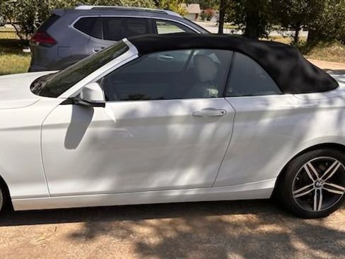Used 2017 BMW 230i xDrive Convertible AWD/4WD image 3