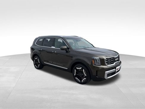 Used 2025 Kia Telluride S AWD/4WD image 8