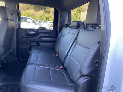 Used 2024 Chevrolet Silverado 2500 W/T w/ WT Convenience Package image 34