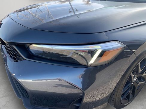 Used 2025 Honda Civic Sport image 29