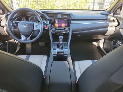 Used 2019 Honda Civic EX image 14