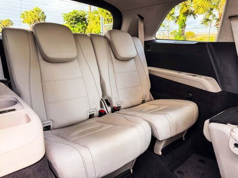 Used 2020 Mercedes-Benz GLS 450 4MATIC image 34