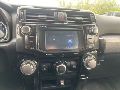 Used 2015 Toyota 4Runner Trail image 26