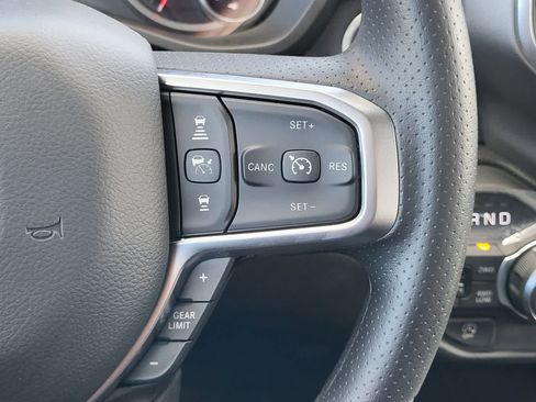 New 2026 RAM 1500 Express AWD/4WD image 13