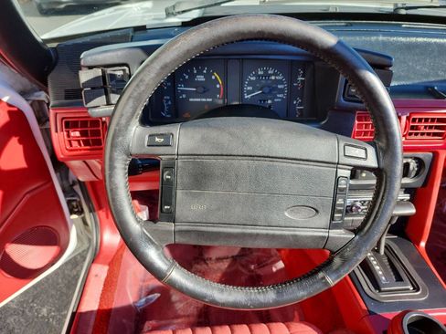 Used 1991 Ford Mustang LX RWD image 46