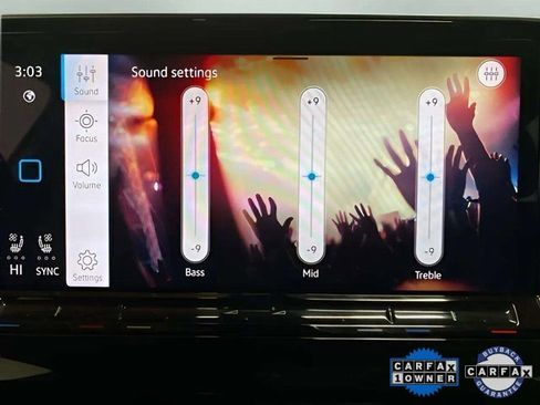 Used 2025 Volkswagen Atlas Cross Sport SE w/ Black Wheel Package image 45