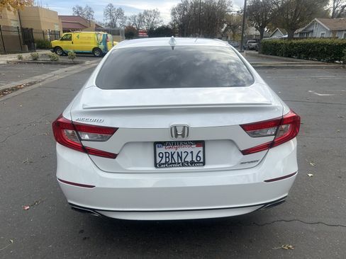 Used 2019 Honda Accord Sport image 5