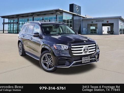 Certified 2025 Mercedes-Benz GLS 450 4MATIC image 3