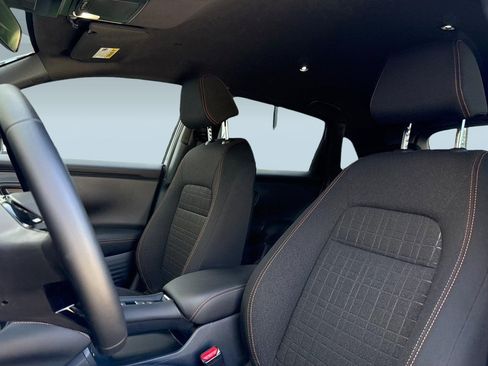 Certified 2026 Honda HR-V Sport image 5