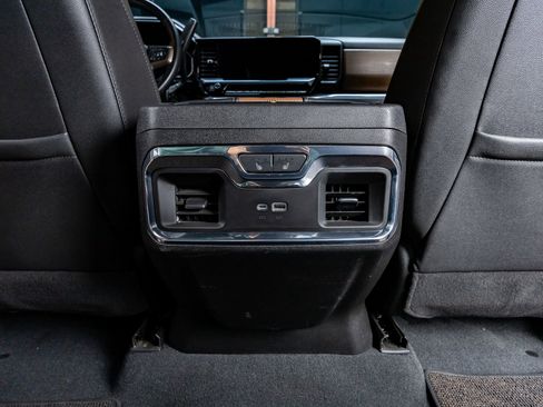 Used 2024 Chevrolet Silverado 2500 High Country w/ Technology Package image 33