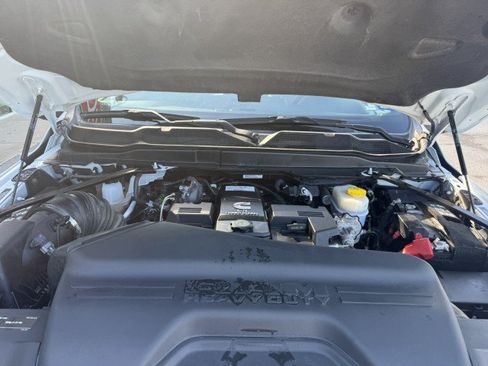 Used 2024 RAM 2500 Big Horn AWD/4WD image 21