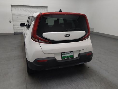 Used 2020 Kia Soul S FWD image 6