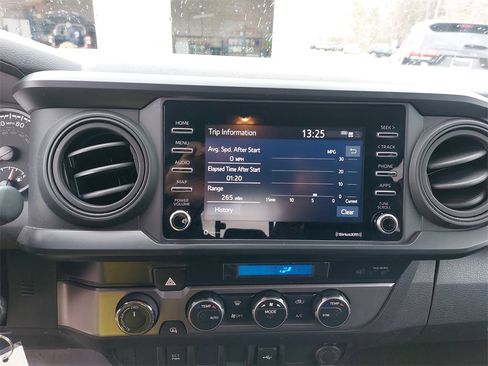 Used 2022 Toyota Tacoma SR image 16