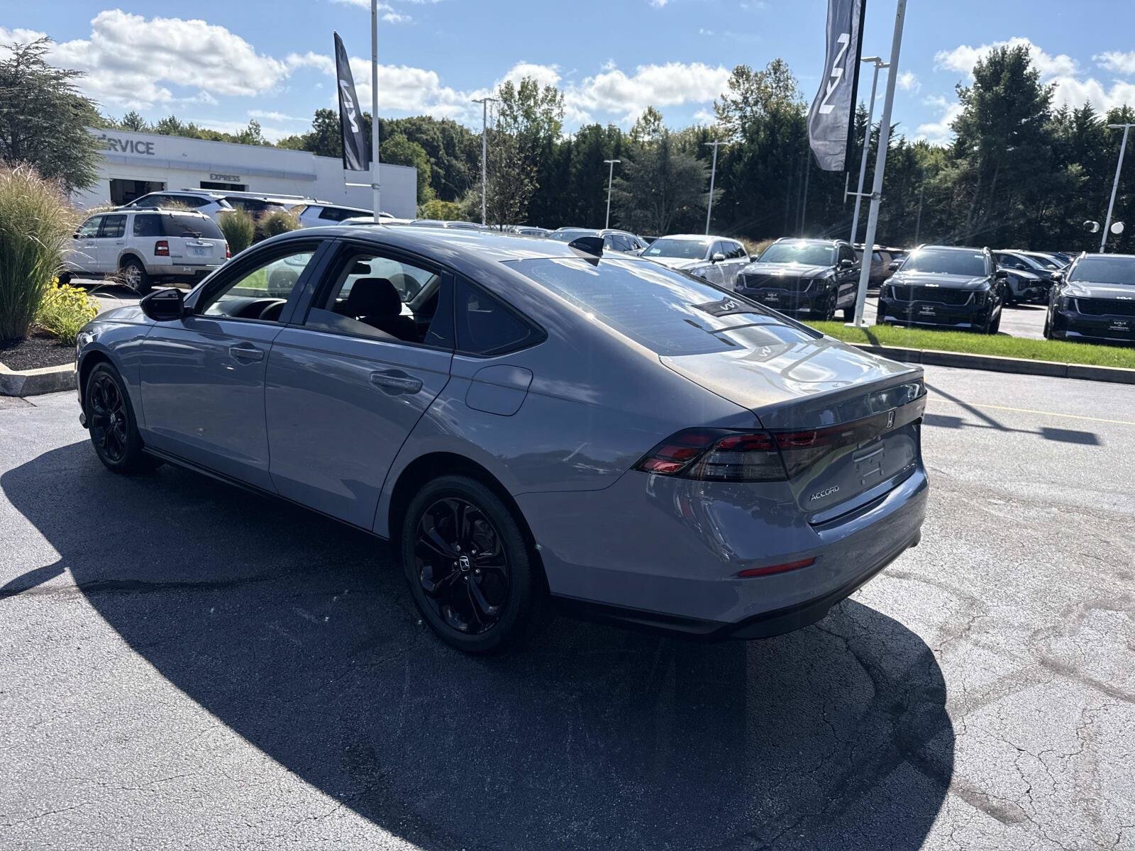 Used 2025 Honda Accord SE image 3