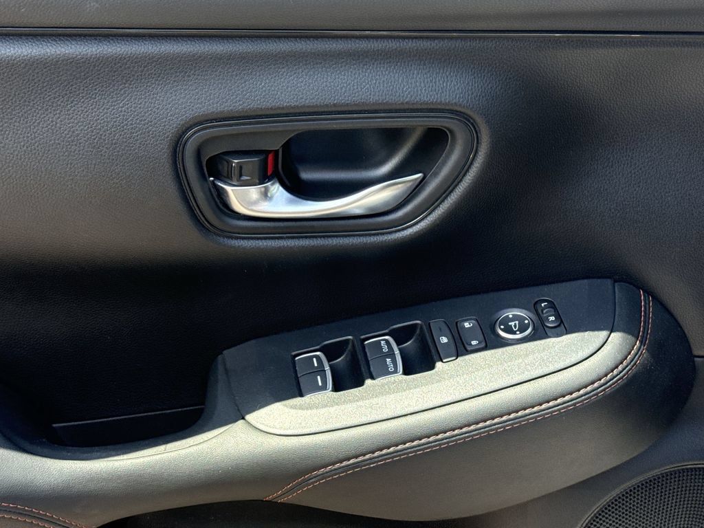 Certified 2024 Honda HR-V Sport image 15