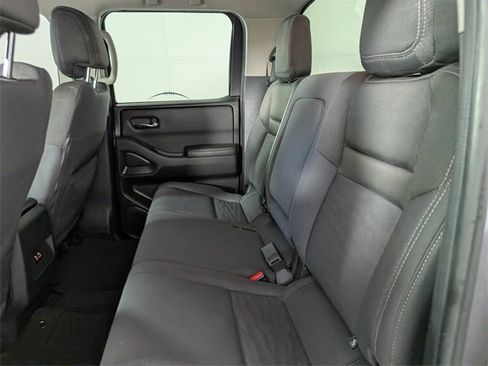 Used 2023 Nissan Frontier SV w/ Technology Package image 16
