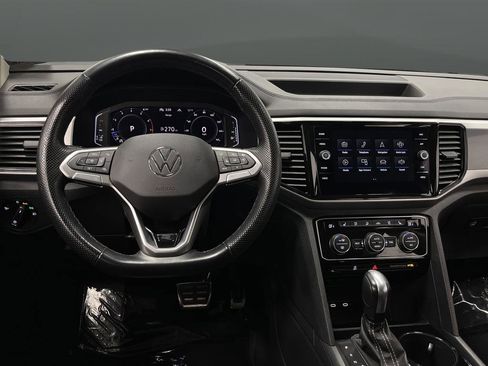 Used 2023 Volkswagen Atlas SEL R-Line image 5