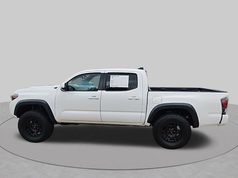 Used 2019 Toyota Tacoma TRD Pro AWD/4WD image 8