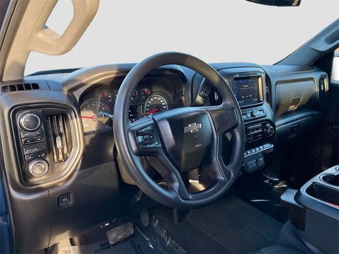 Used 2021 Chevrolet Silverado 1500 Custom Trail Boss image 9