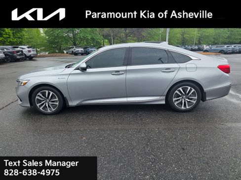 Used 2021 Honda Accord EX image 2