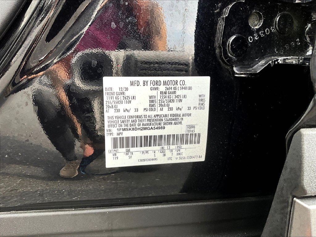 Used 2021 Ford Explorer XLT w/ Equipment Group 202A AWD/4WD image 23