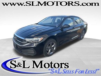 Used 2024 Volkswagen Jetta SE