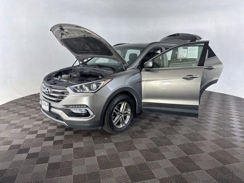 Used 2017 Hyundai Santa Fe Sport AWD/4WD image 12