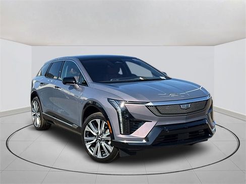 New 2026 Cadillac Optiq Luxury 2 image 1