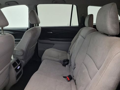 Used 2021 Honda Pilot EX image 18