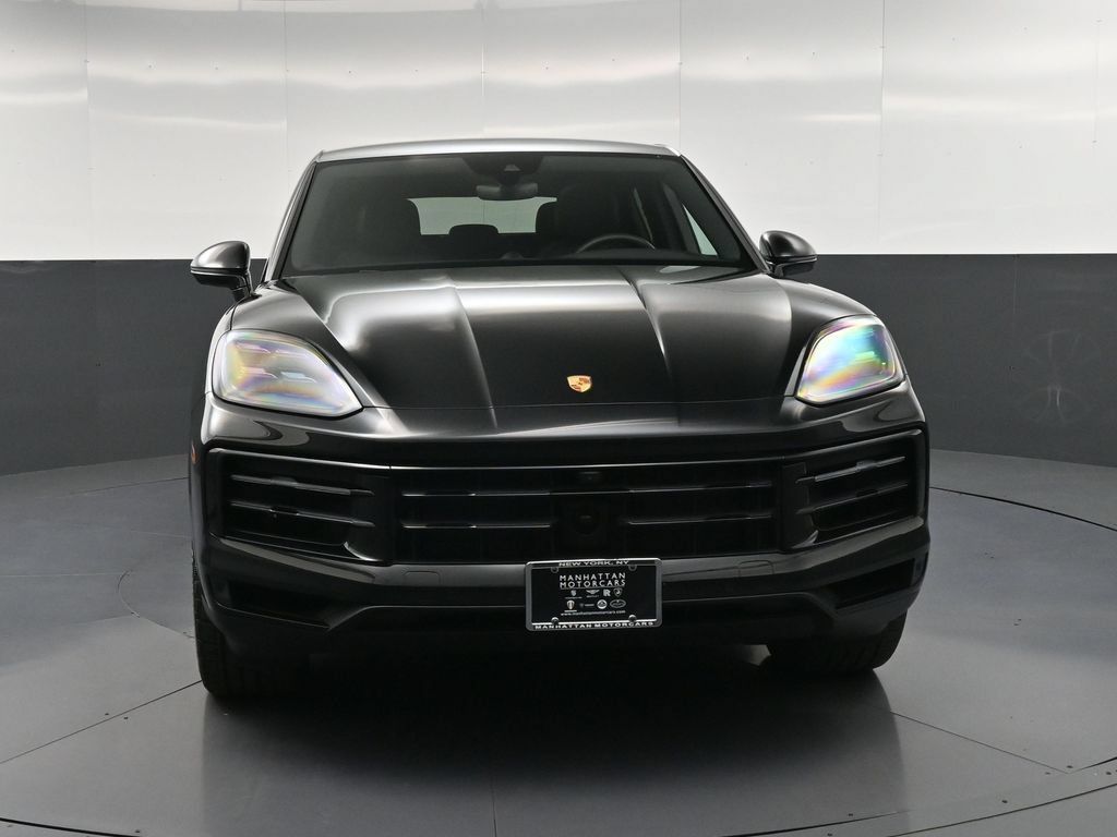 Certified 2025 Porsche Cayenne E-Hybrid Coupe AWD/4WD image 11
