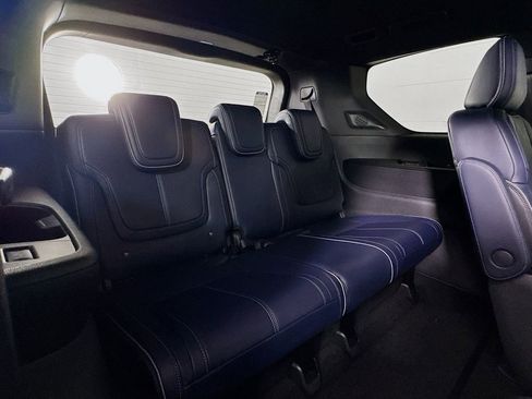 New 2026 INFINITI QX80 4WD w/ Sport Exterior Package image 36