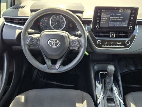 Used 2020 Toyota Corolla LE FWD image 24