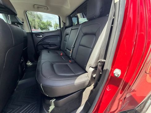 Used 2018 Chevrolet Colorado Z71 AWD/4WD image 18