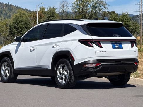 Used 2023 Hyundai Tucson SEL AWD/4WD image 5