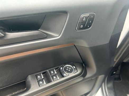 Used 2023 Ford Bronco Sport Outer Banks w/ Tech Package AWD/4WD image 18